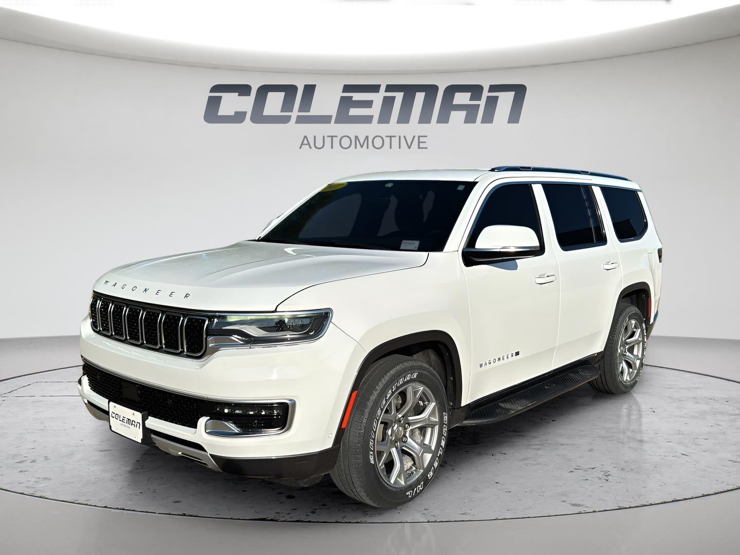 2022 Jeep Wagoneer Series II 4x4 in Bright White Clearcoat — front three-quarter view